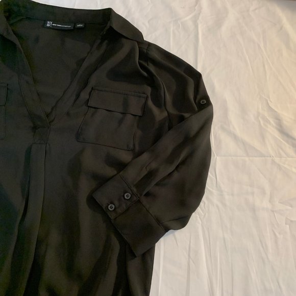 New York & Company Semi Sheer Black Blouse Size S - Picture 4 of 15